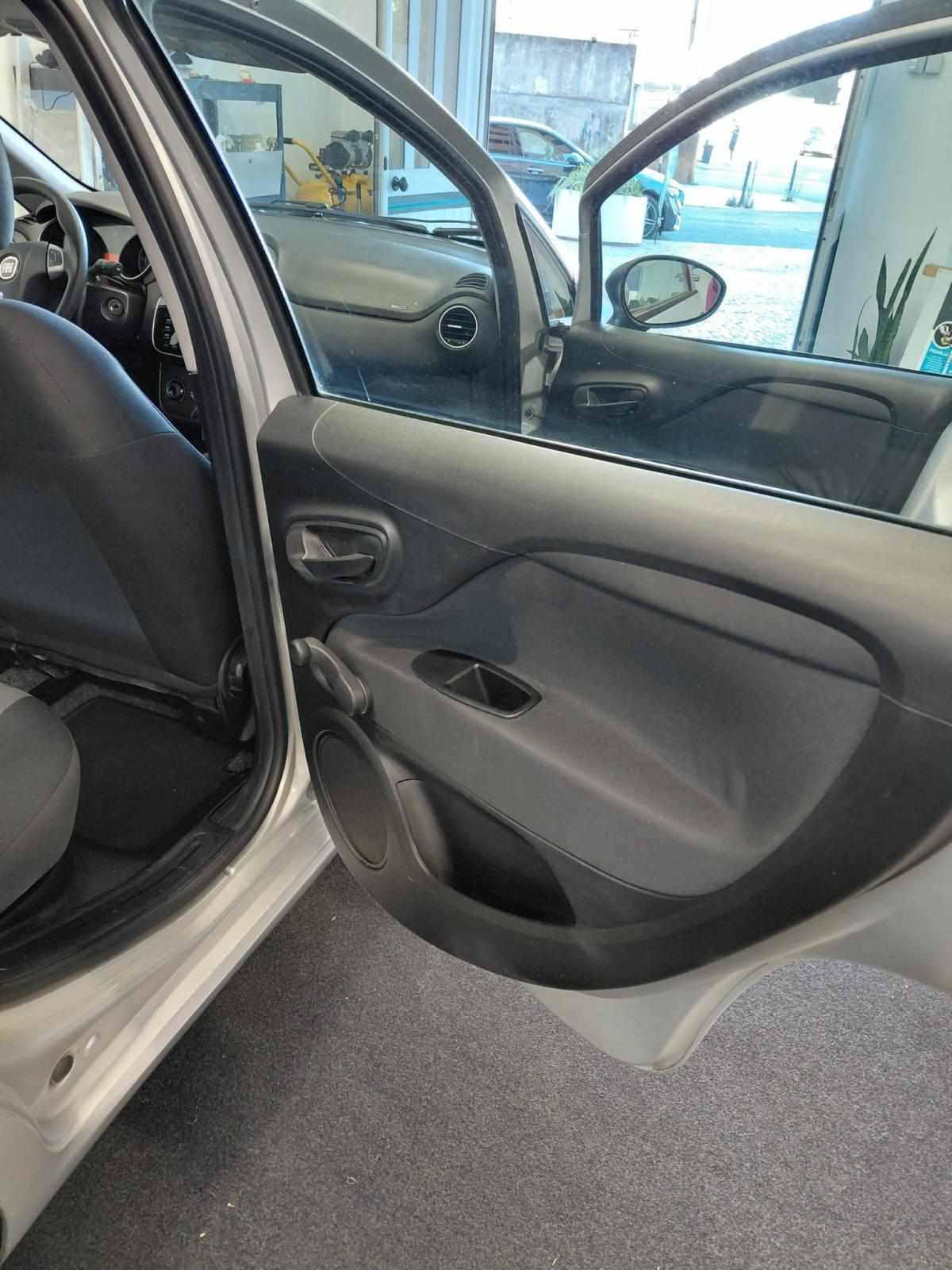 fiat-punto-2018-diesel-1248cc