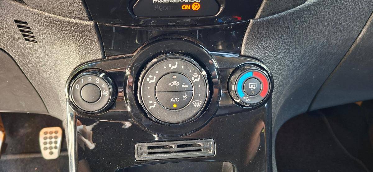 ford-fiesta-2013-diesel-1560cc
