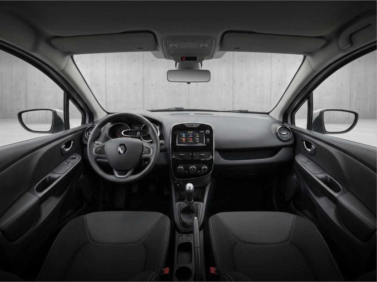 renault-clio-sport-tourer-2014-diesel-1461cc