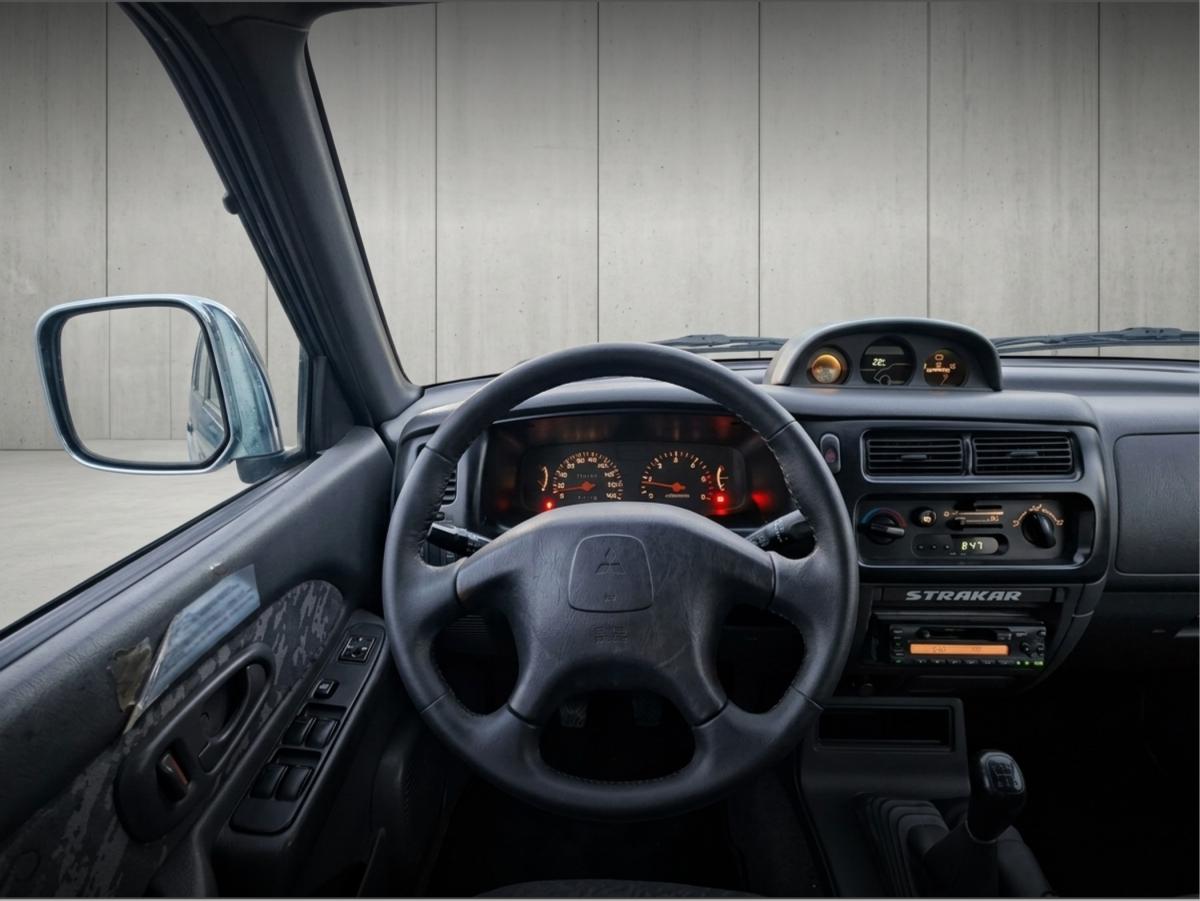 mitsubishi-l200-2000-diesel-2477cc