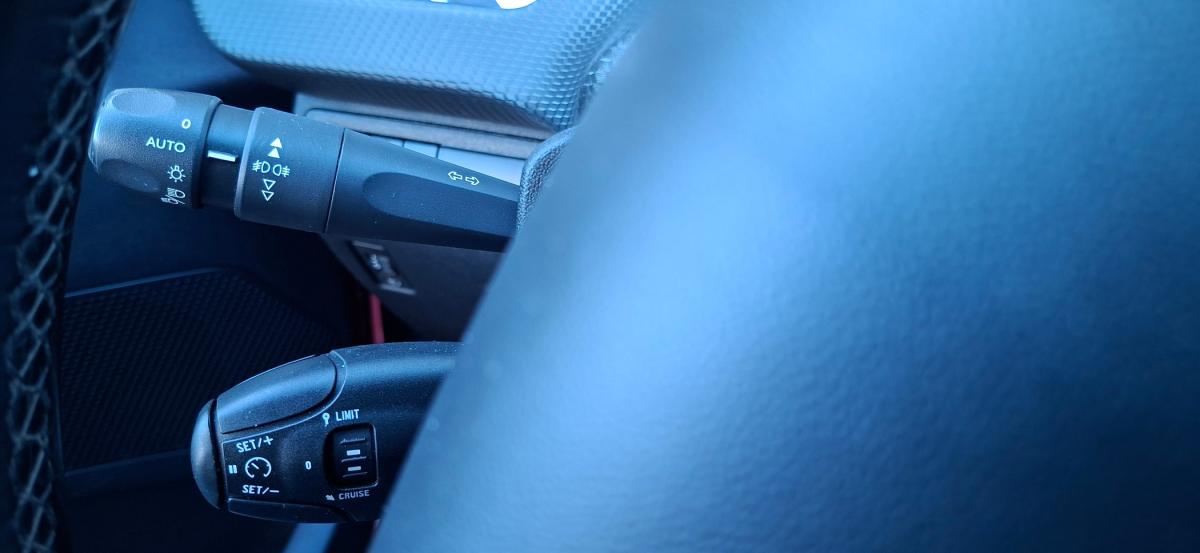 peugeot-2008-2016-gasolina-1199cc