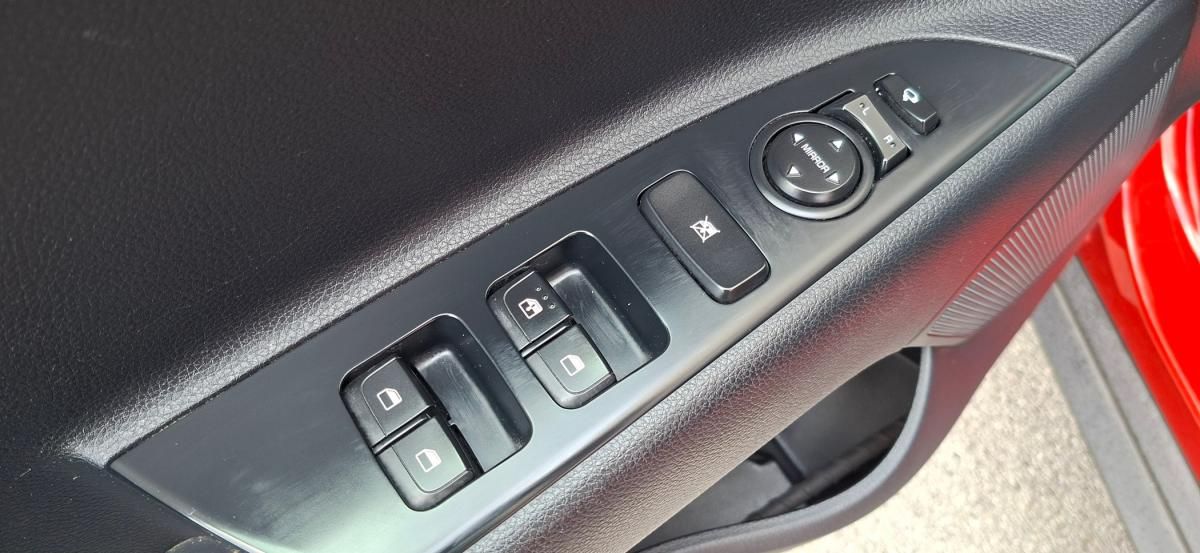 kia-stonic-2017-gasolina-998cc