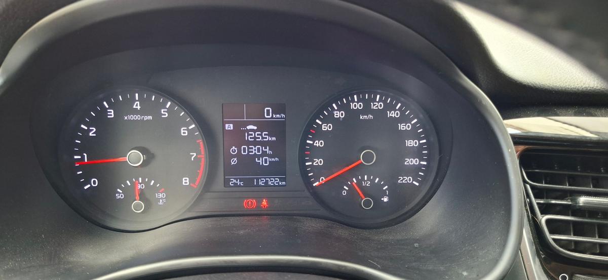 kia-stonic-2017-gasolina-998cc