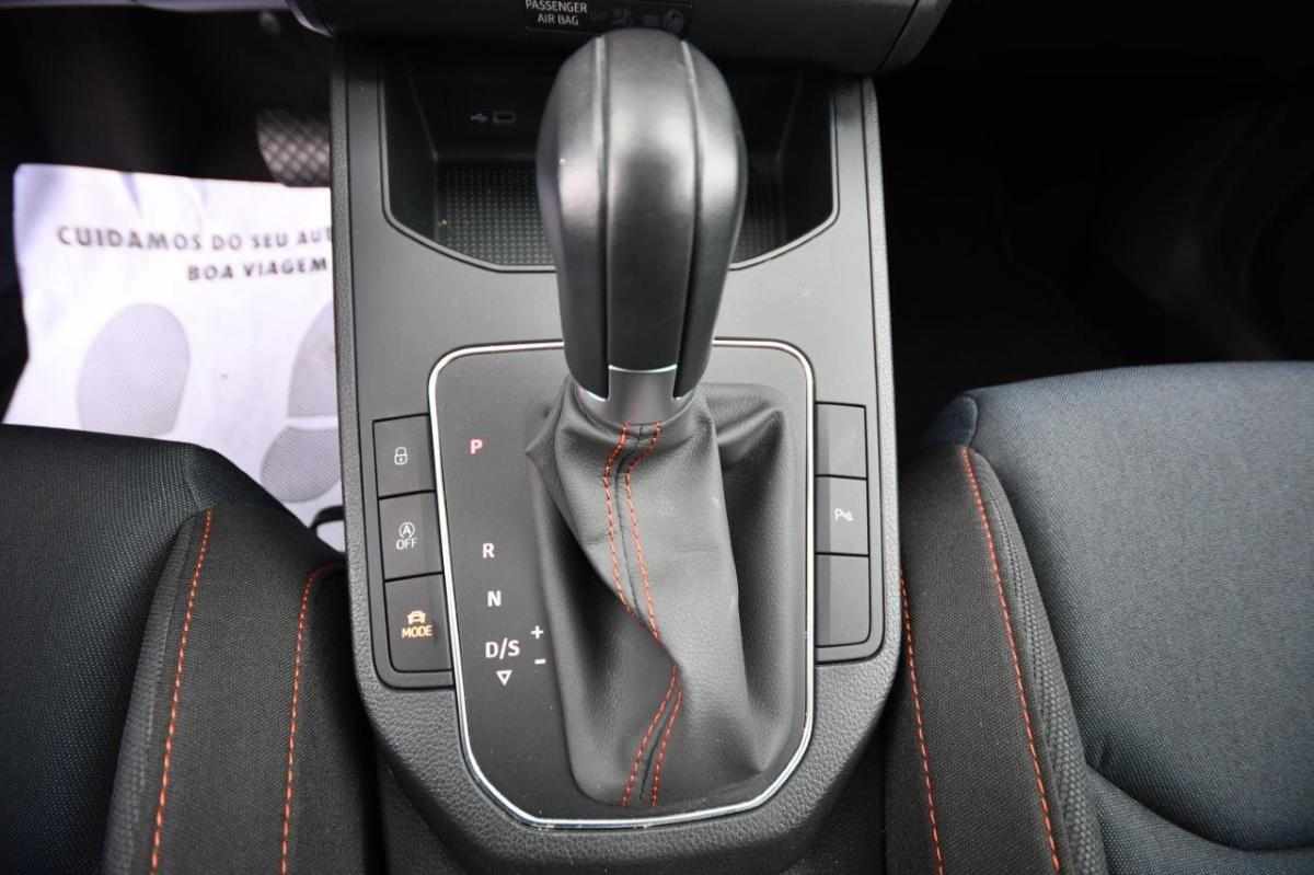 seat-ibiza-2022-gasolina-999cc