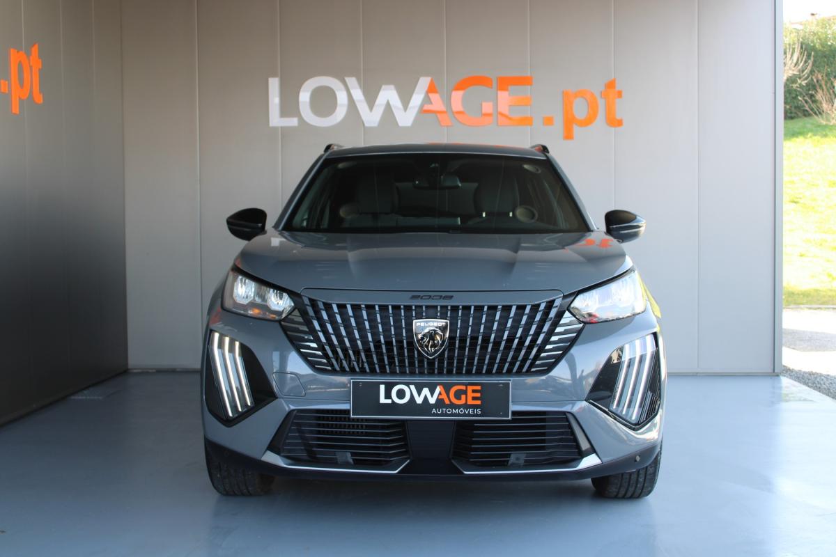 peugeot-2008-2023-gasolina-1199cc