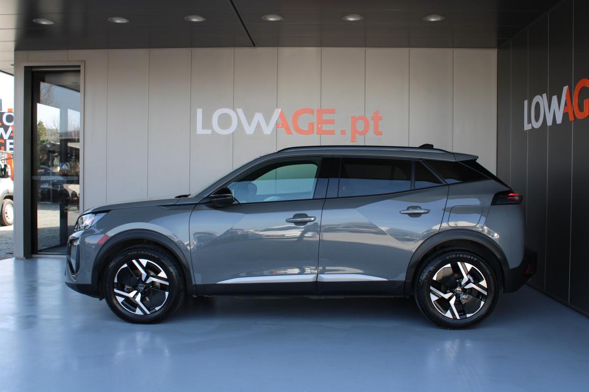 peugeot-2008-2023-gasolina-1199cc