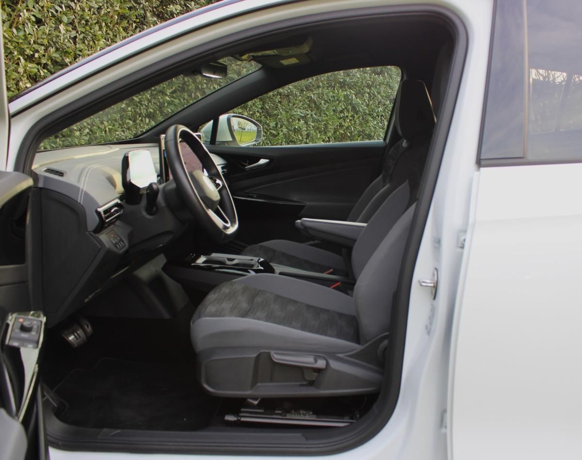 volkswagen-id-5-2024-eletrico-500cc
