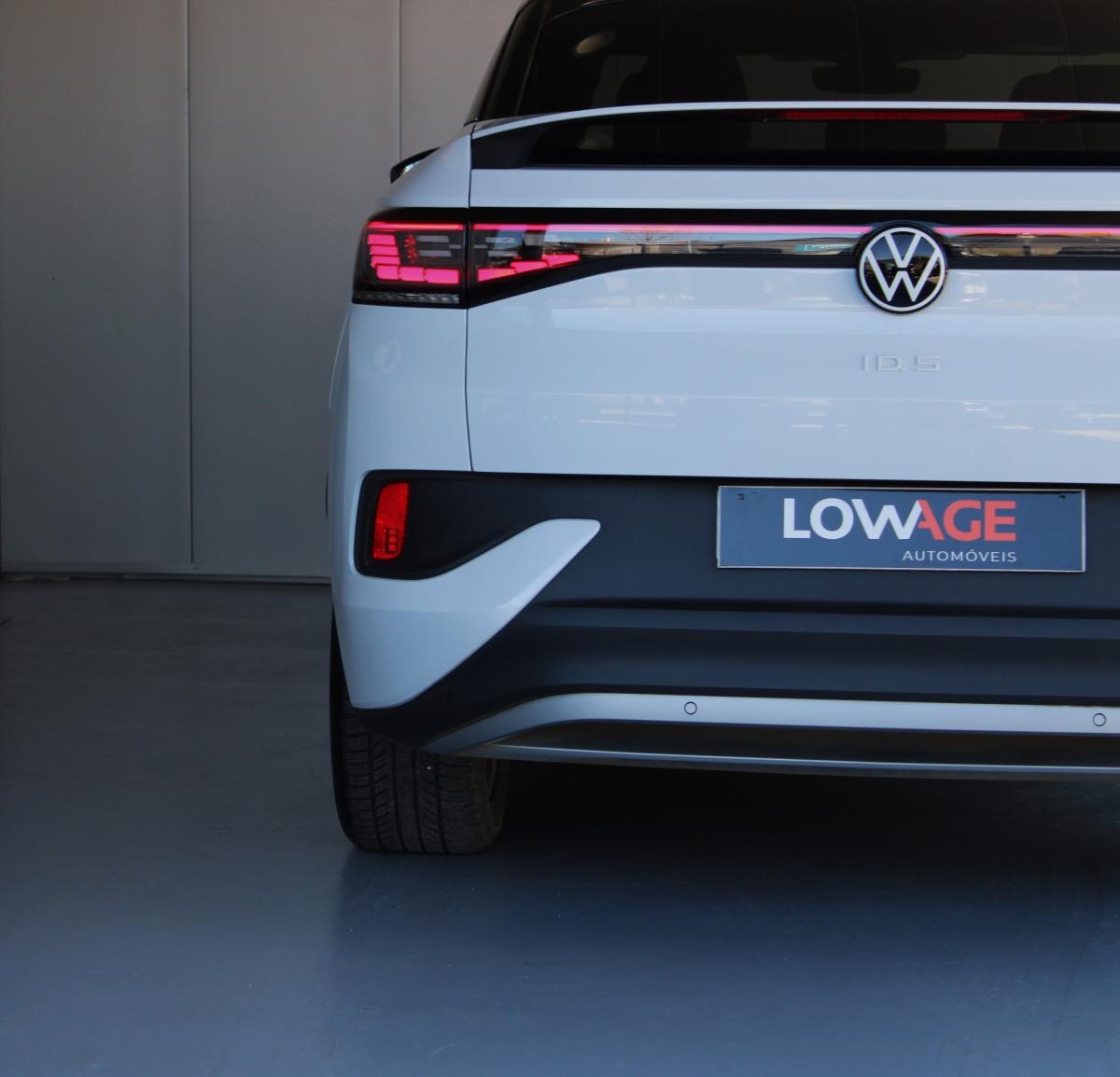 volkswagen-id-5-2024-eletrico-500cc