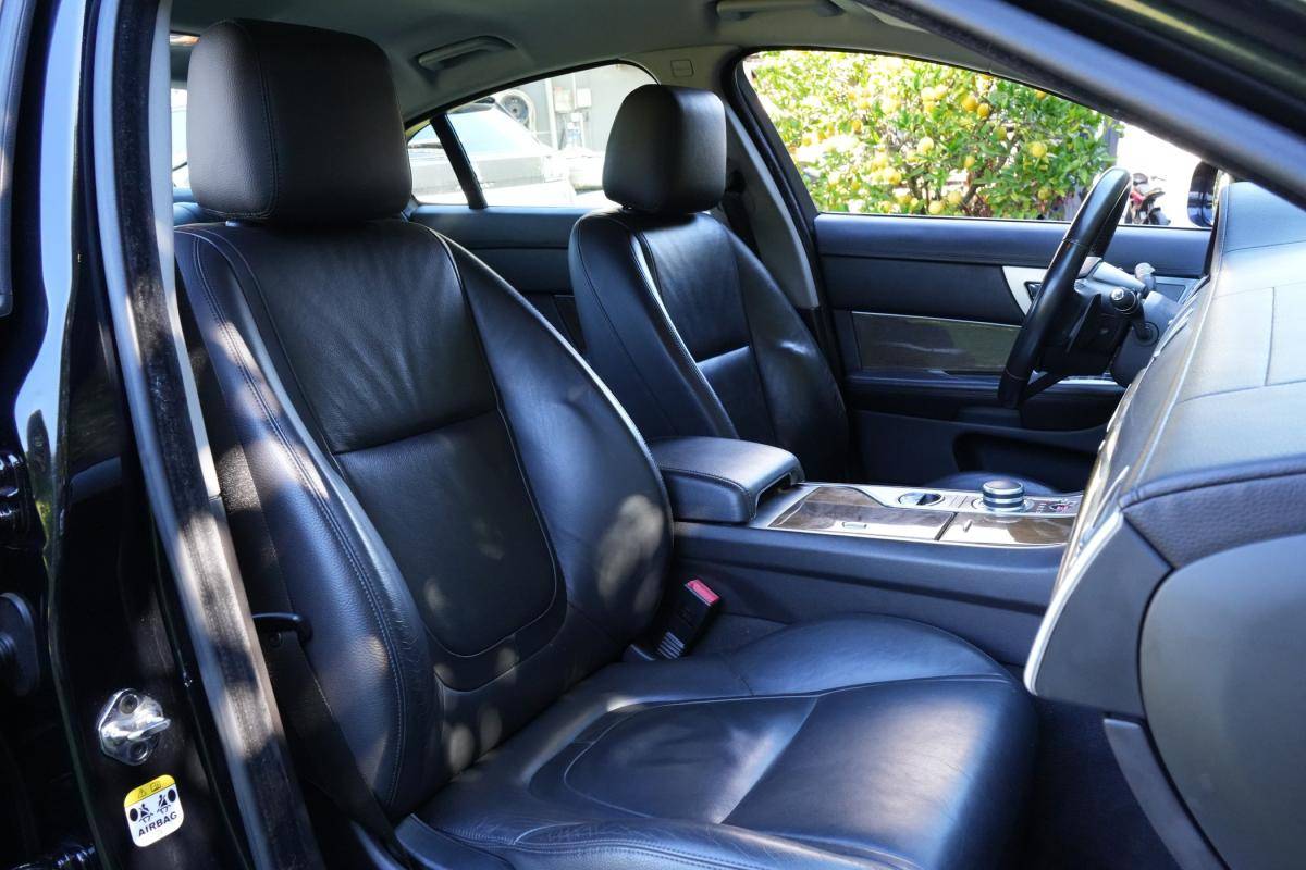 jaguar-xf-2013-diesel-2179cc