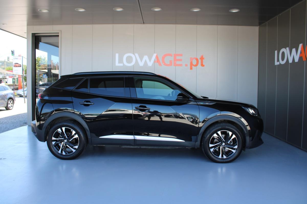 peugeot-2008-2023-eletrico-500cc