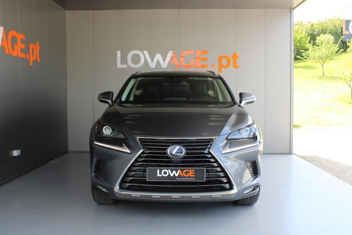 lexus-nx-2019-hibrido-a-gasolina-2494cc
