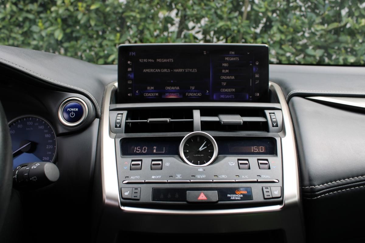 lexus-nx-2019-hibrido-a-gasolina-2494cc