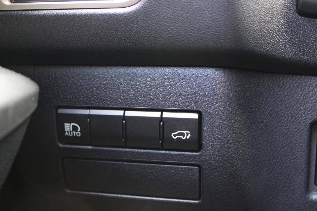 lexus-nx-2019-hibrido-a-gasolina-2494cc