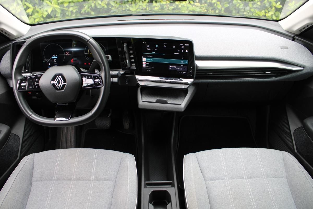 renault-megane-e-tech-2023-eletrico-500cc