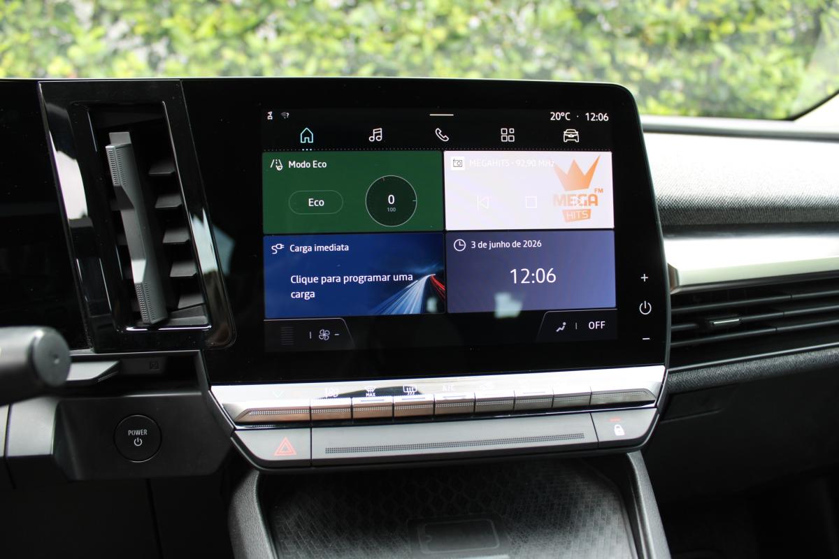renault-megane-e-tech-2023-eletrico-500cc