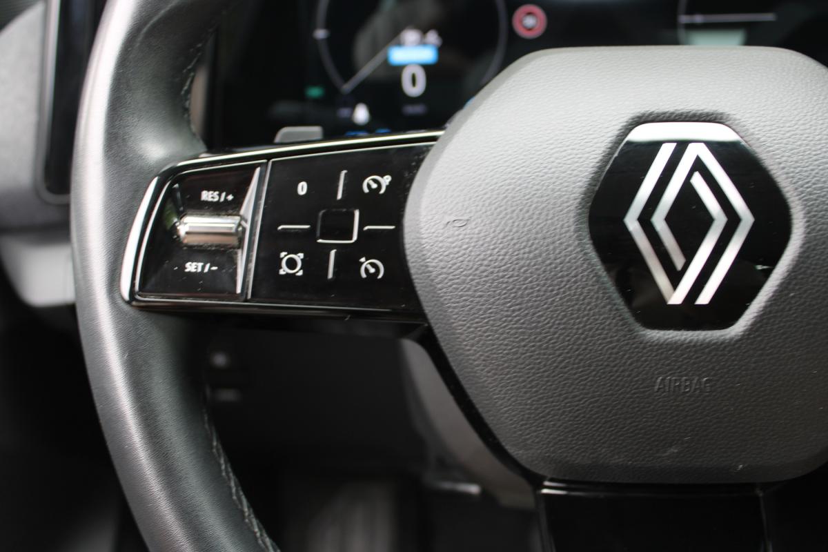 renault-megane-e-tech-2023-eletrico-500cc