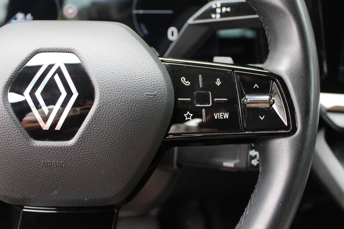 renault-megane-e-tech-2023-eletrico-500cc
