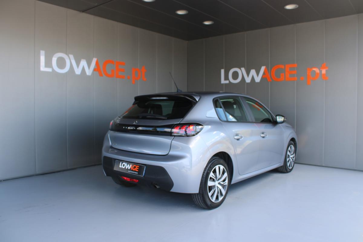 peugeot-208-2023-gasolina-1199cc
