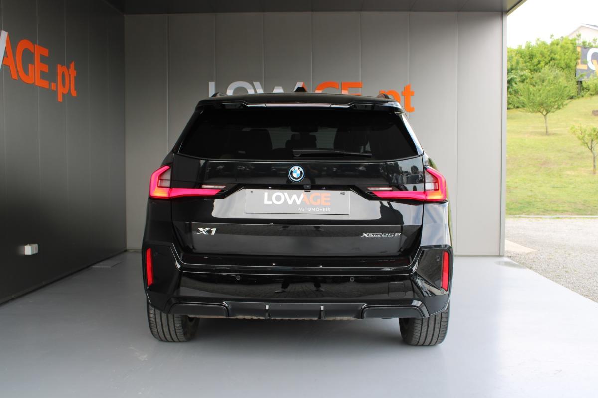 bmw-x1-2023-hibrido-a-gasolina-1499cc