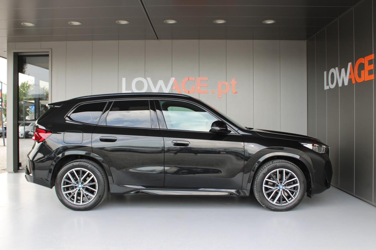 bmw-x1-2023-hibrido-a-gasolina-1499cc