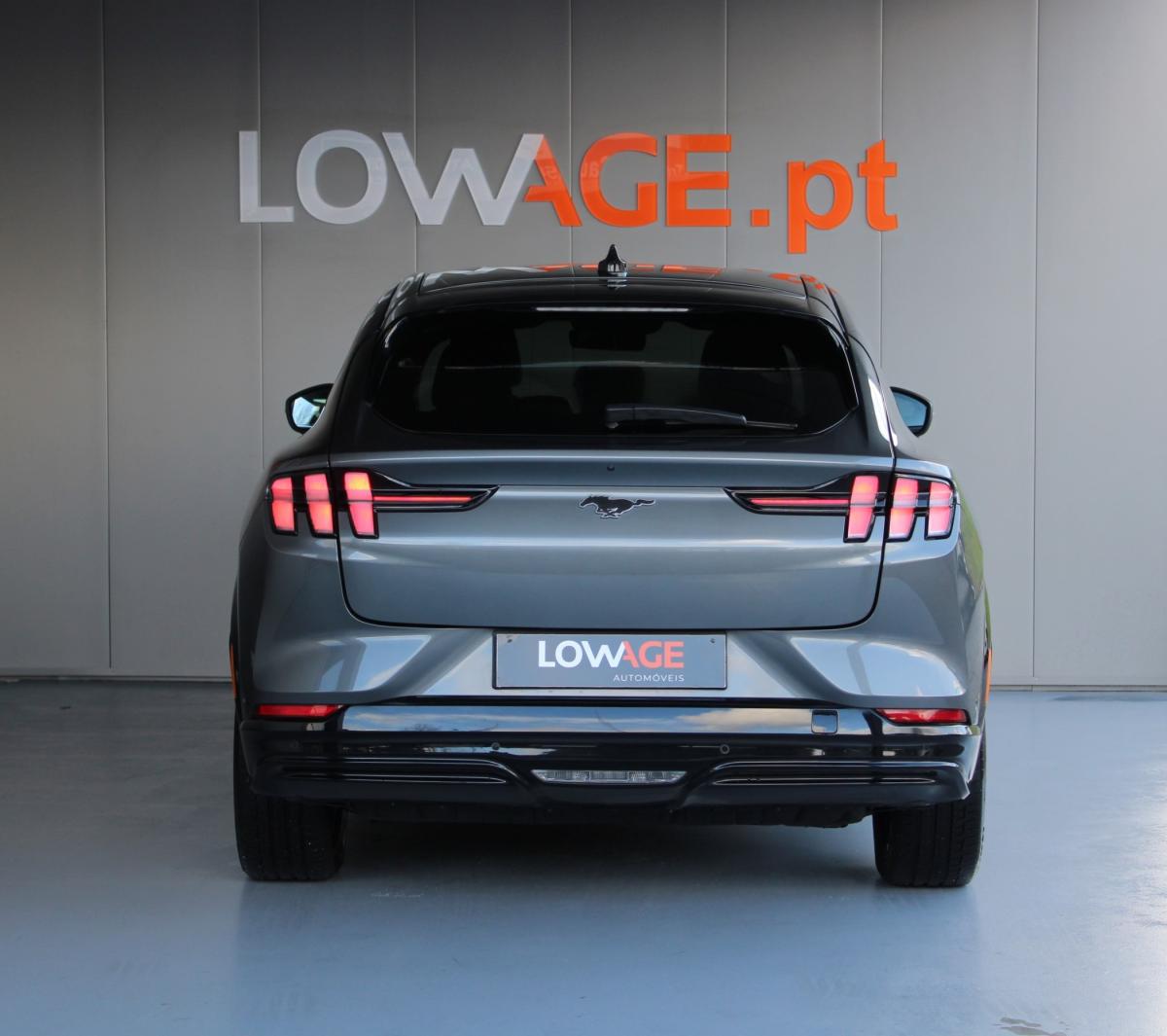 ford-mustang-2021-eletrico-500cc