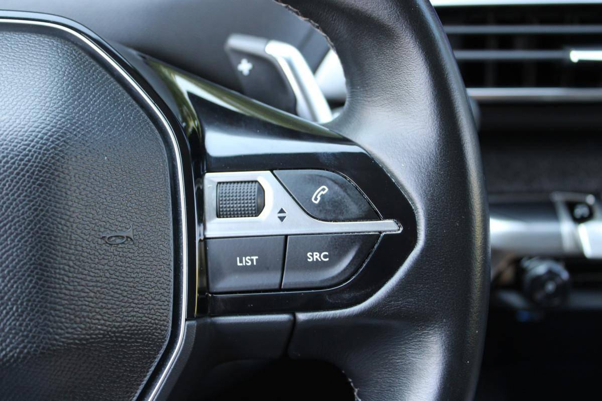 peugeot-3008-2017-diesel-1560cc