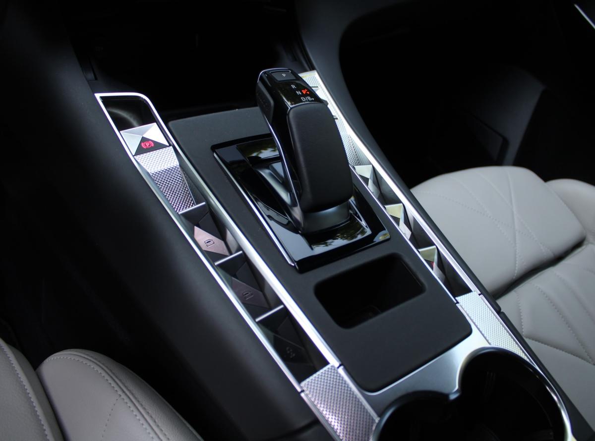 ds-ds-7-crossback-2022-hibrido-a-gasolina-1598cc