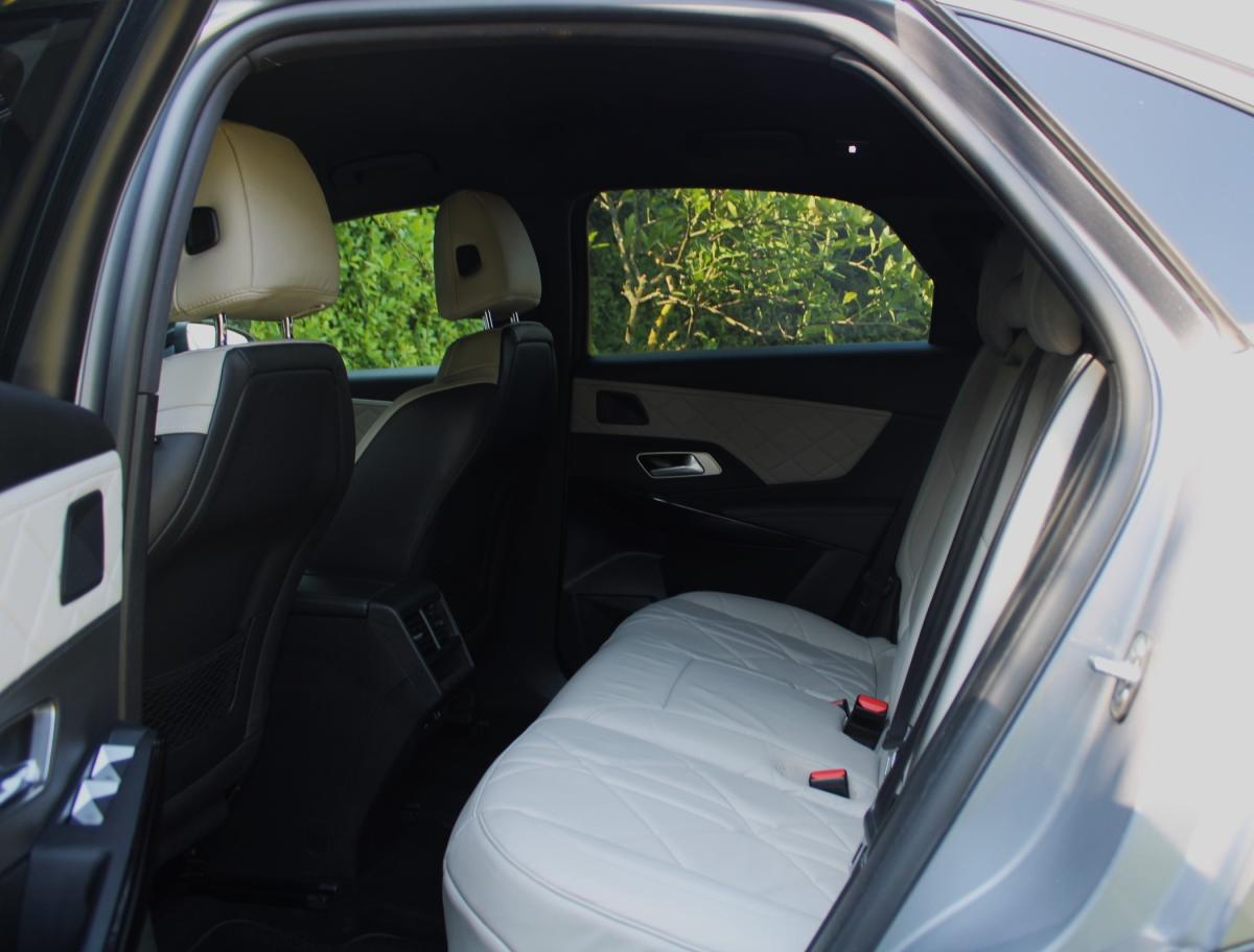 ds-ds-7-crossback-2022-hibrido-a-gasolina-1598cc