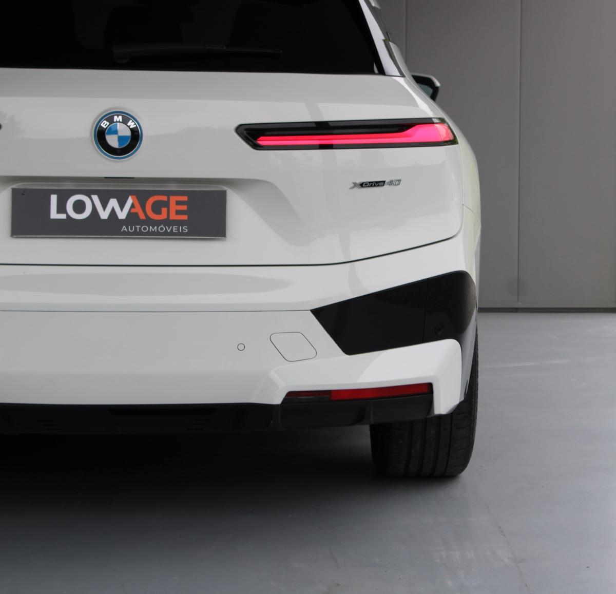bmw-ix-2023-eletrico-500cc