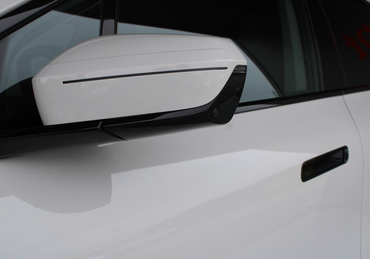 bmw-ix-2023-eletrico-500cc