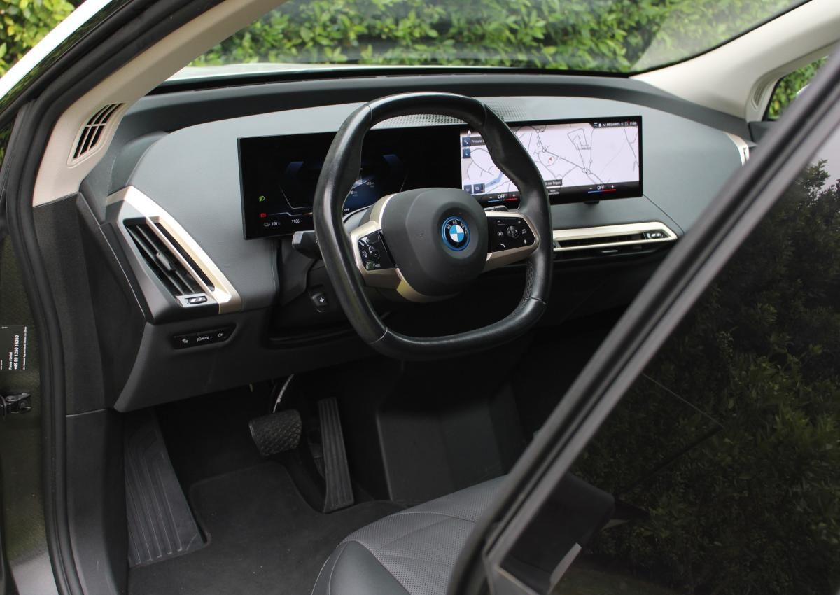 bmw-ix-2023-eletrico-500cc