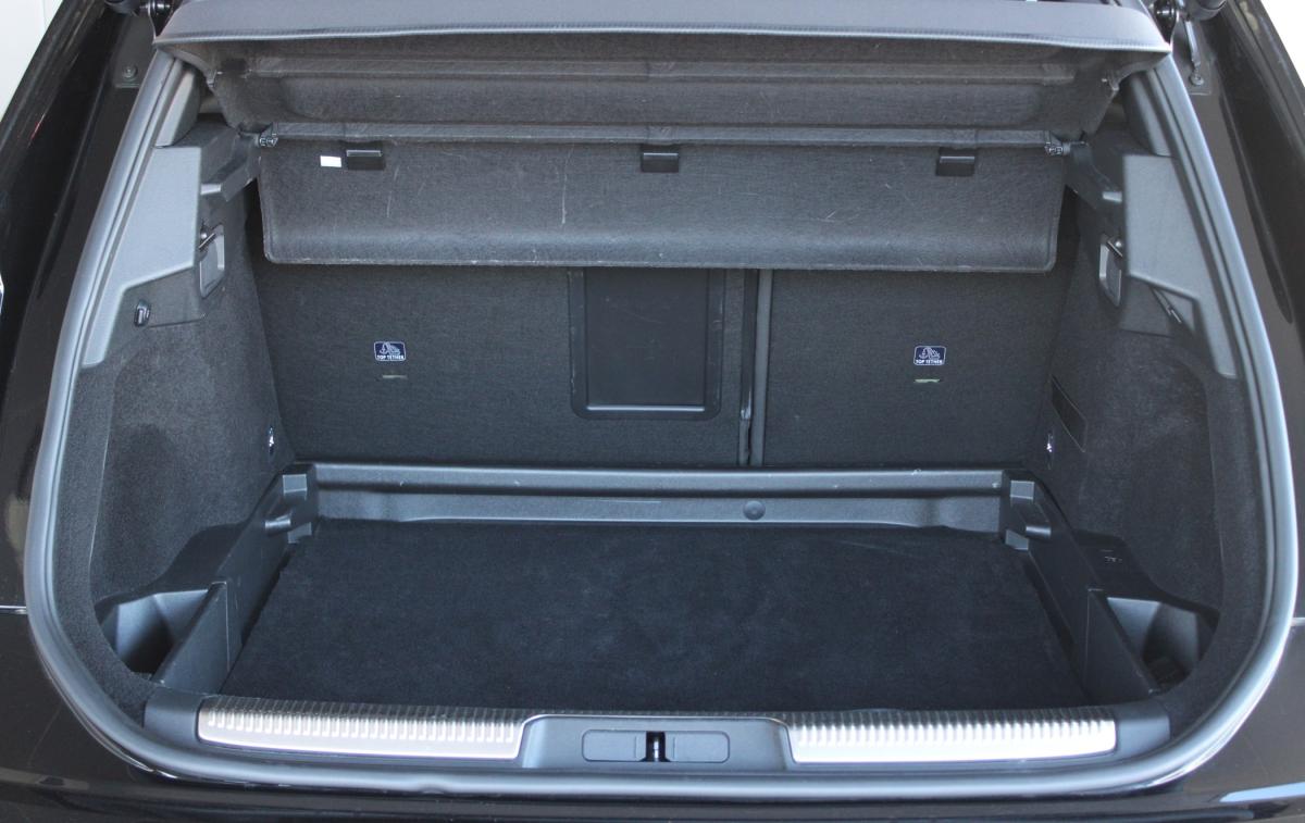 ds-ds-7-crossback-2023-hibrido-a-gasolina-1598cc