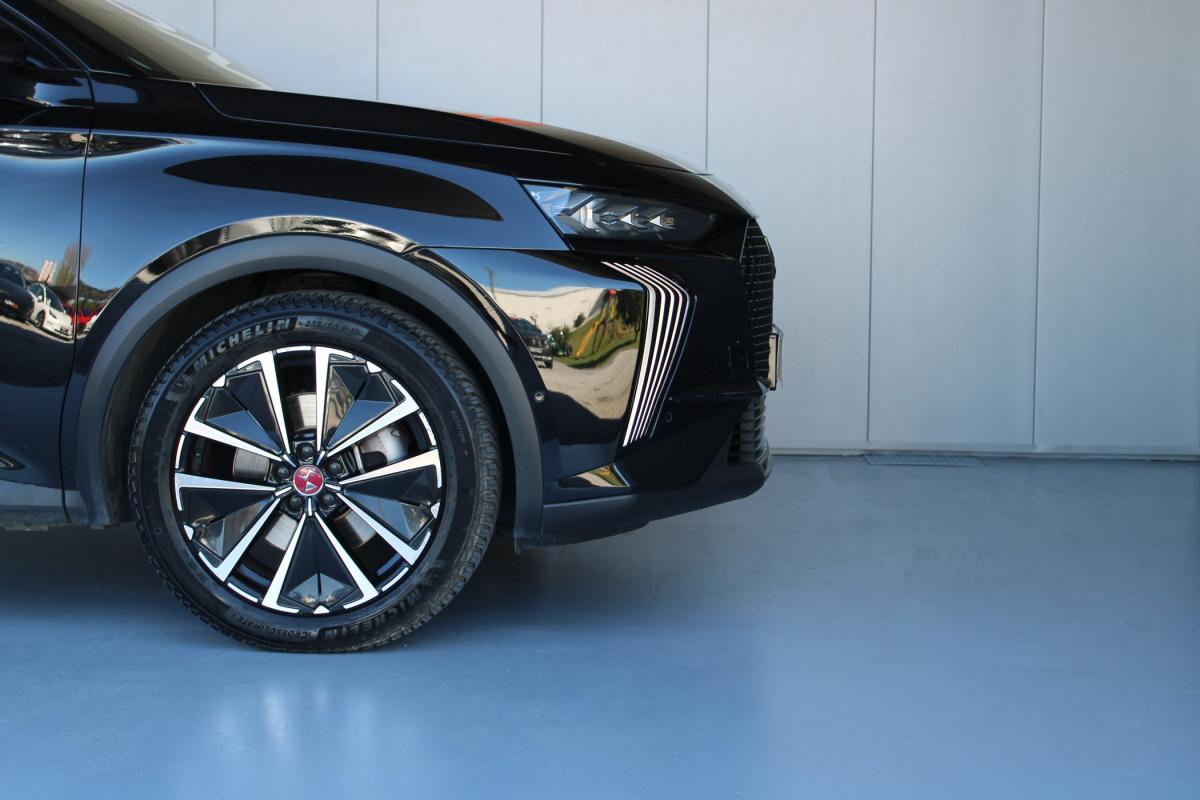 ds-ds-7-crossback-2023-hibrido-a-gasolina-1598cc