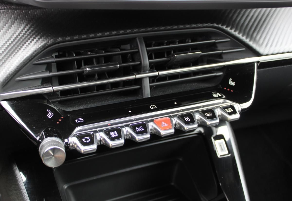 peugeot-2008-2024-gasolina-1199cc