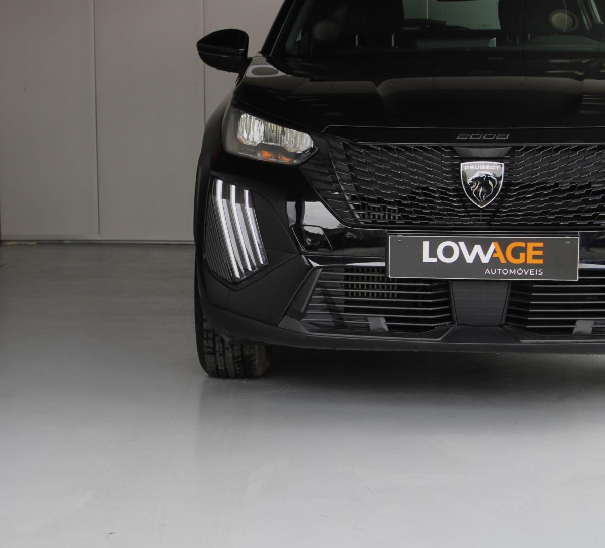 peugeot-2008-2024-gasolina-1199cc