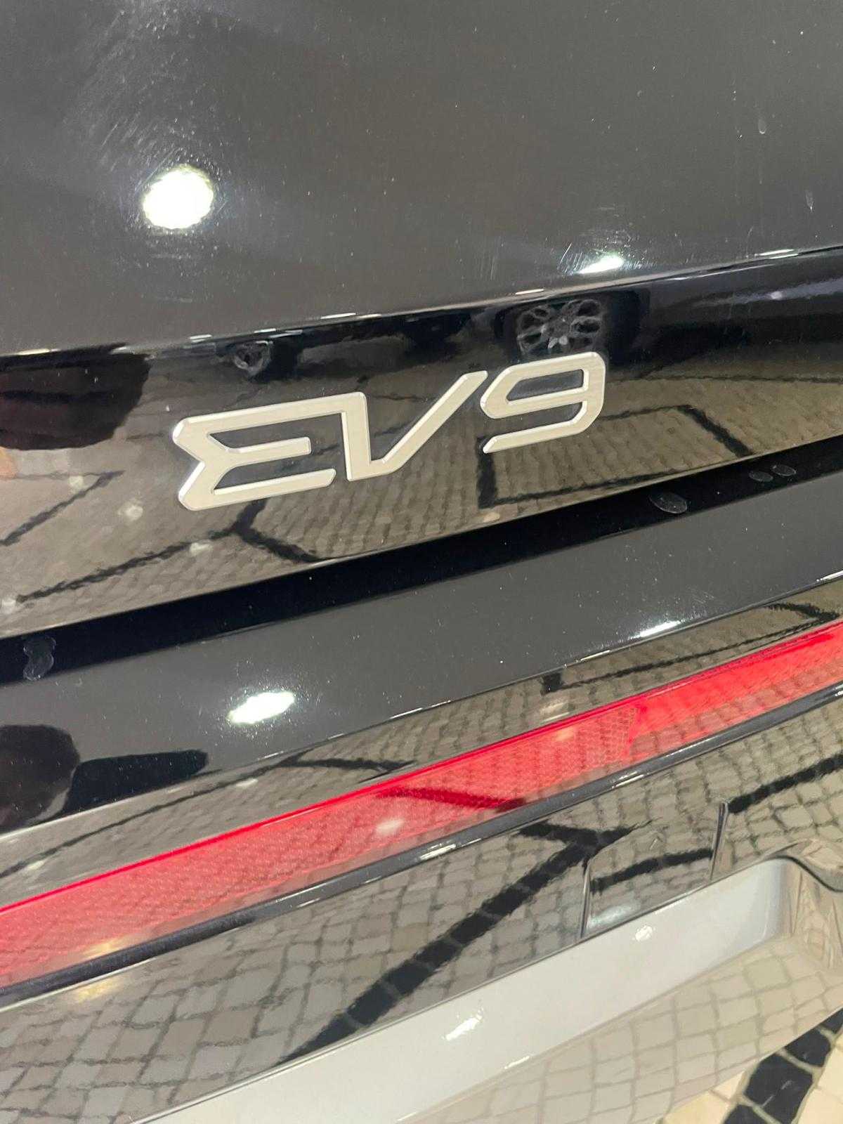kia-ev9-2024-eletrico-500cc