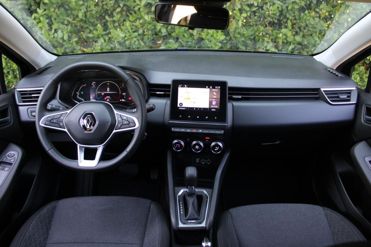 renault-clio-2022-hibrido-a-gasolina-1598cc