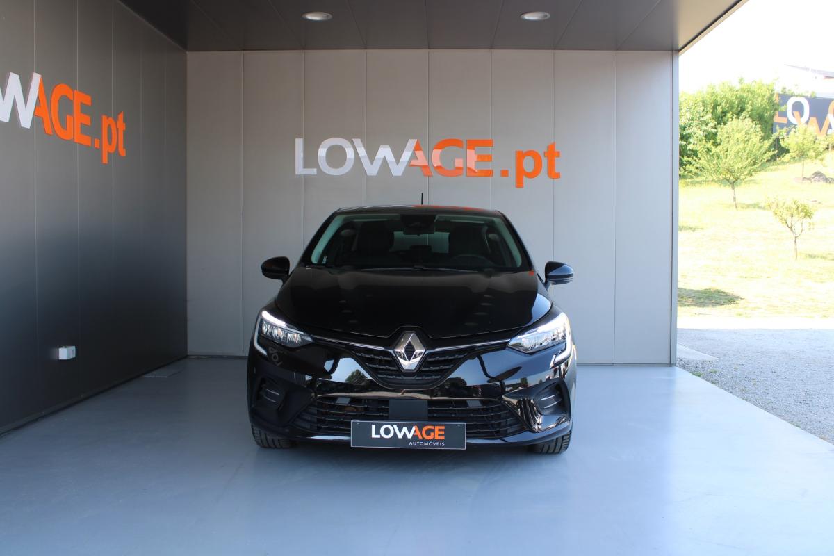 renault-clio-2022-hibrido-a-gasolina-1598cc