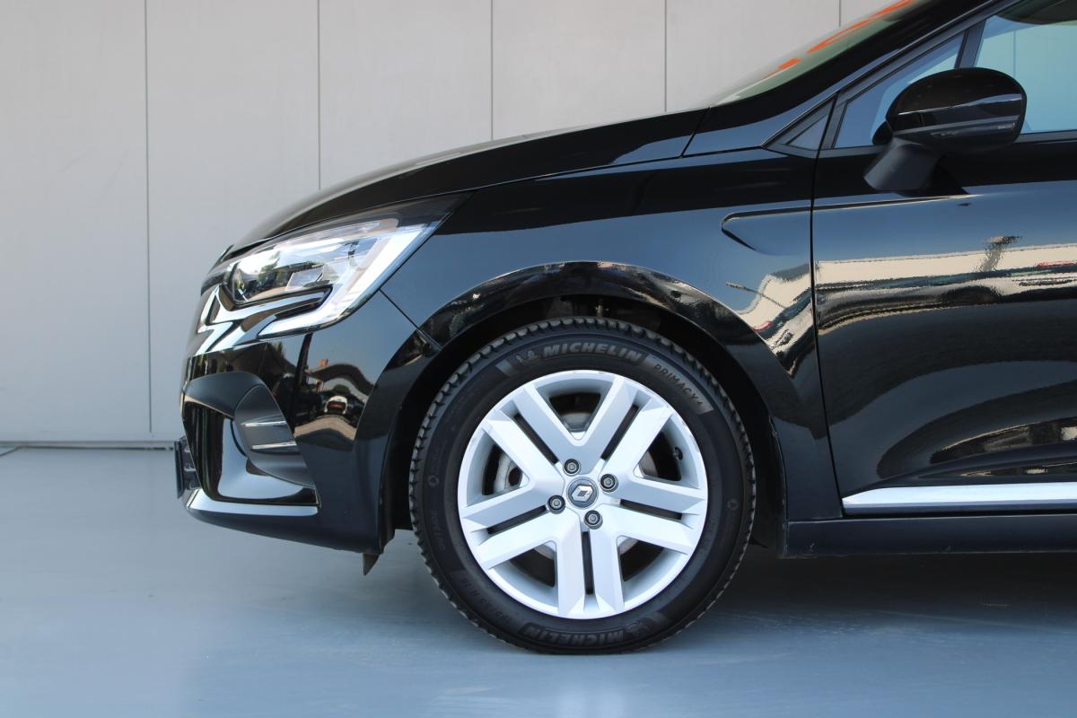 renault-clio-2022-hibrido-a-gasolina-1598cc