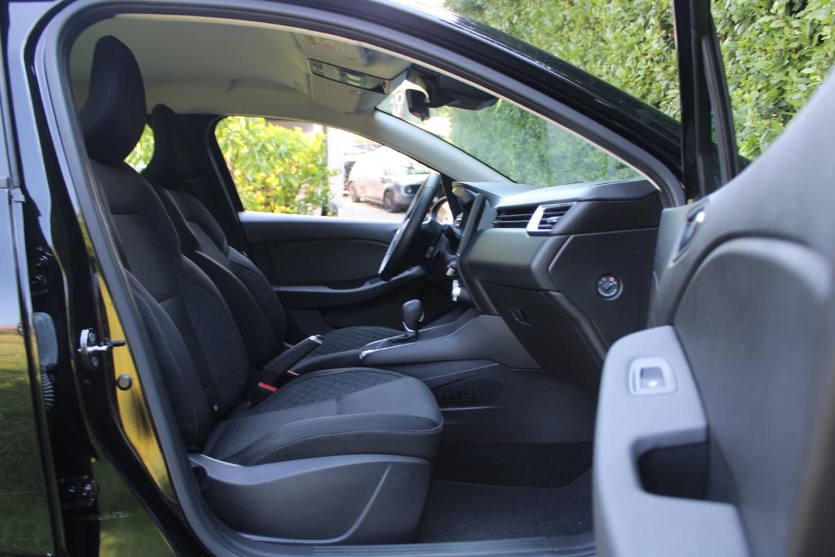 renault-clio-2022-hibrido-a-gasolina-1598cc