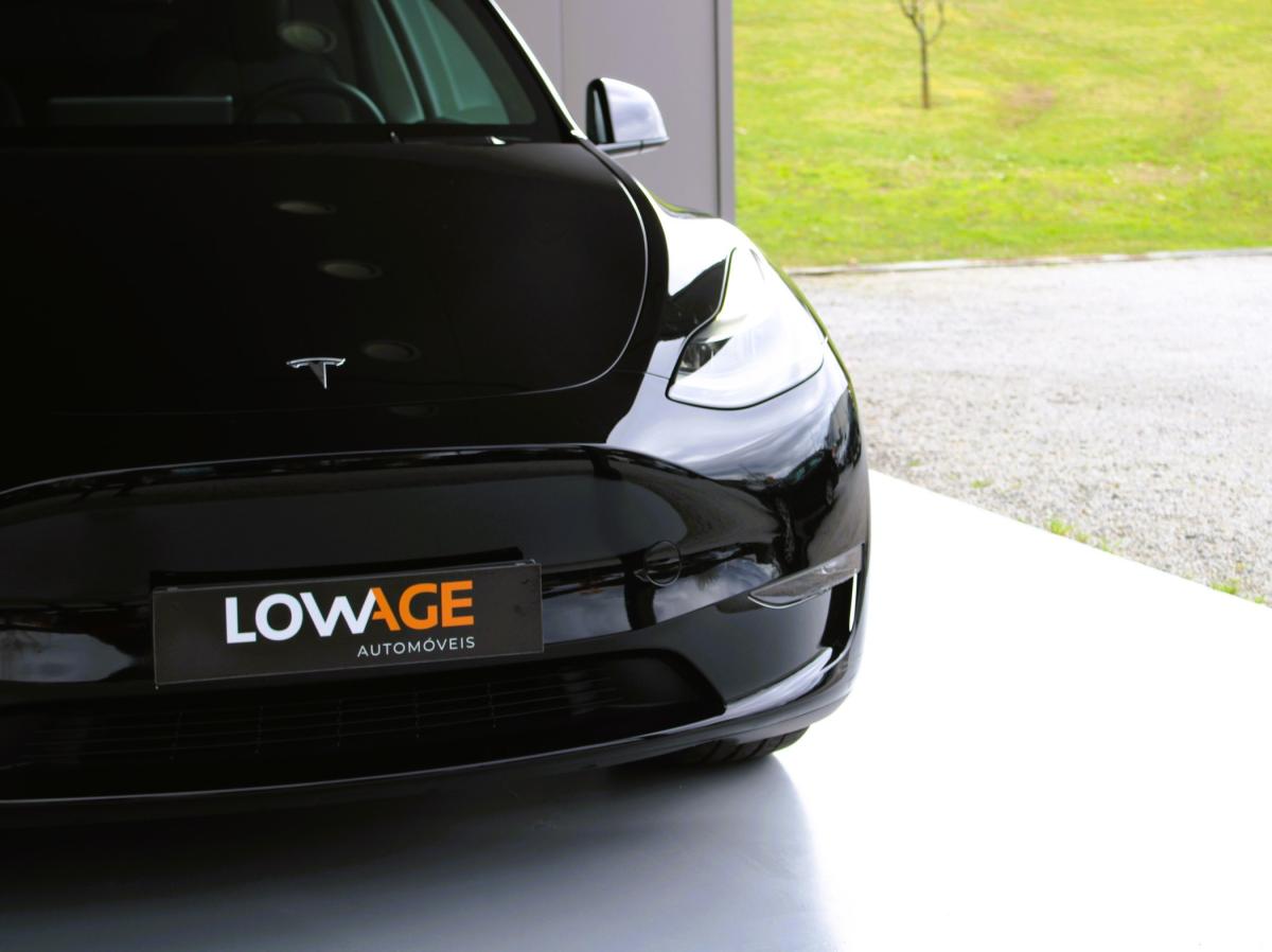 tesla-model-y-2023-eletrico-500cc