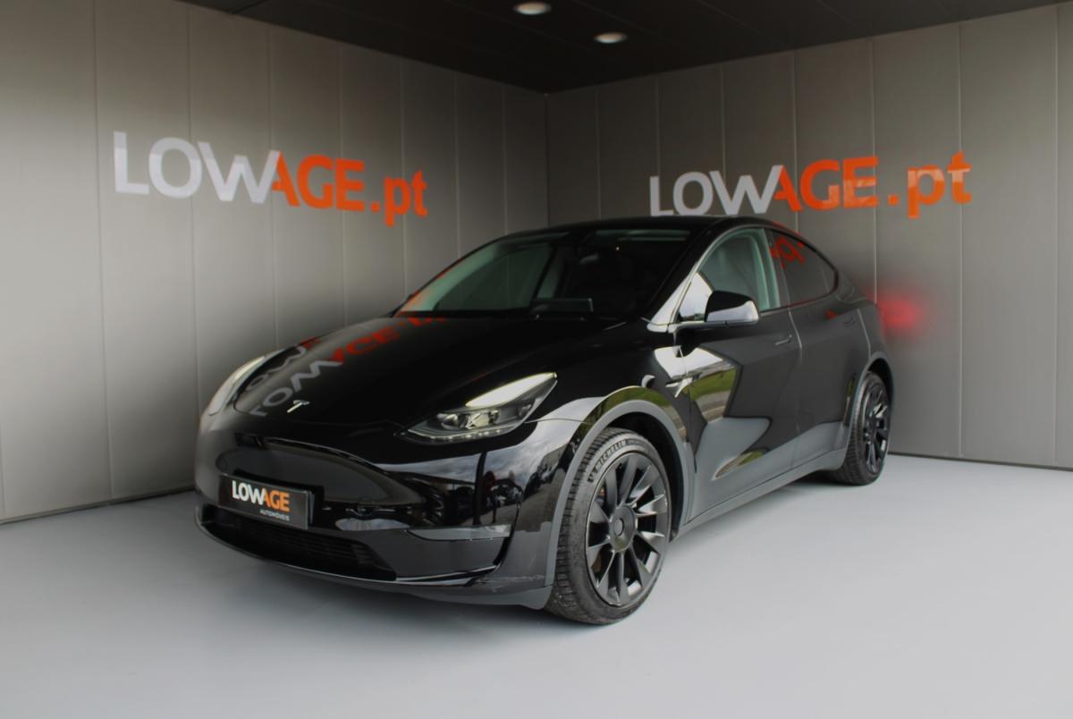 tesla-model-y-2023-eletrico-500cc