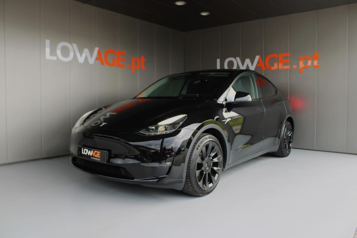 tesla-model-y-2023-eletrico-500cc