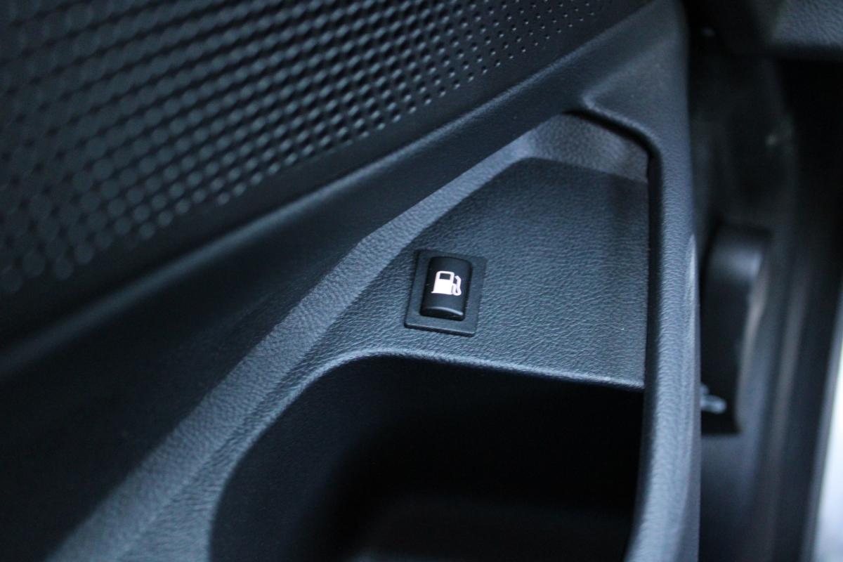 bmw-serie-3-2021-hibrido-a-gasolina-1998cc