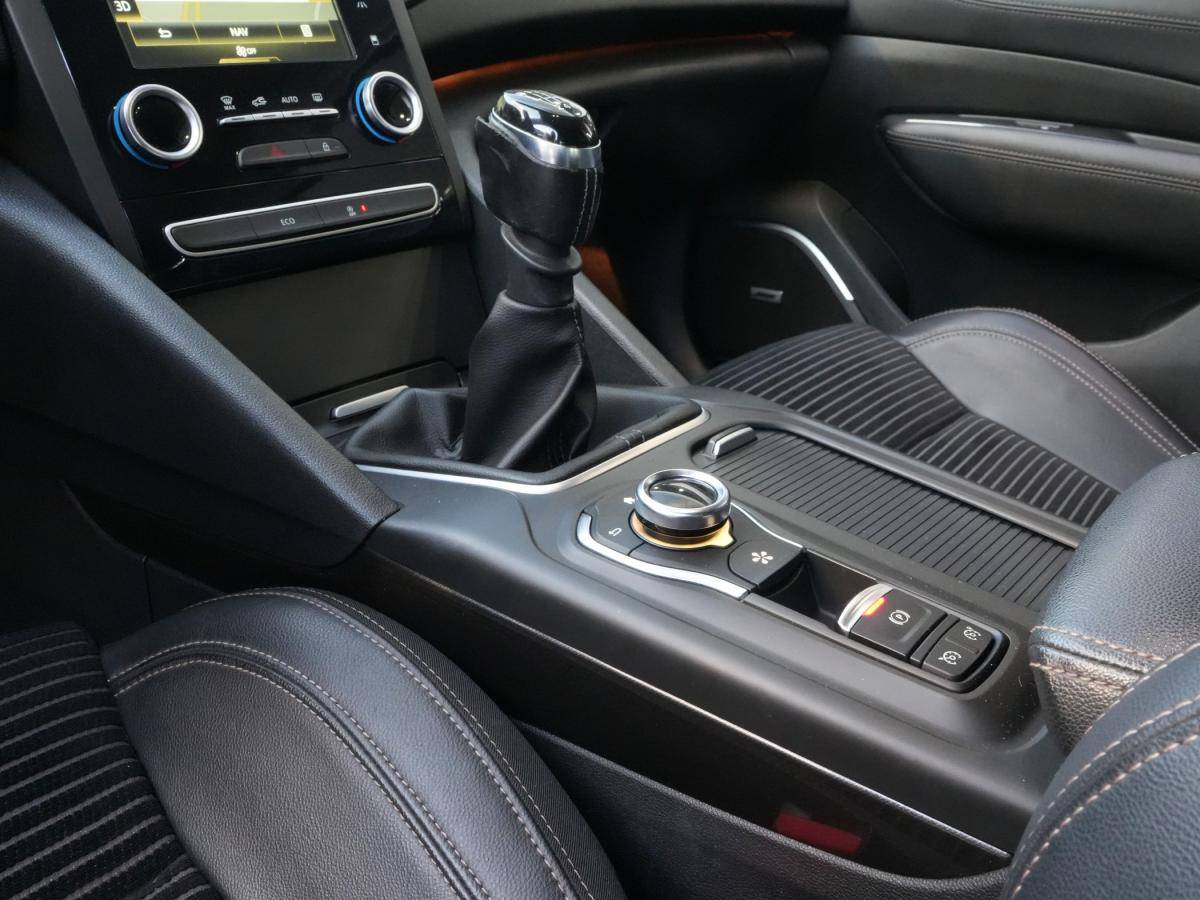 renault-talisman-sport-tourer-2017-diesel-1598cc