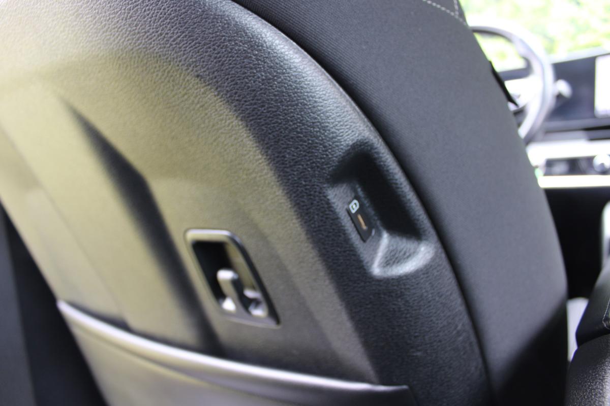 kia-sportage-2023-hibrido-a-gasolina-1598cc