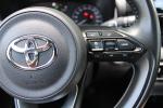 toyota-yaris-2022-hibrido-a-gasolina-1490cc