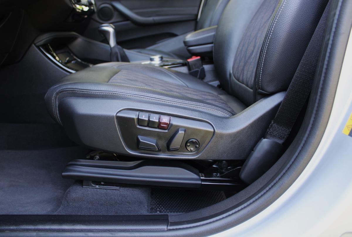 bmw-x1-2021-hibrido-a-gasolina-1499cc