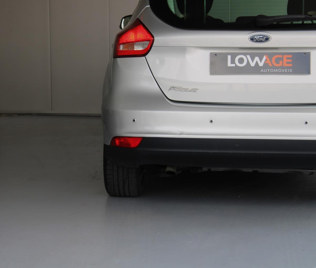 ford-focus-2015-diesel-1499cc