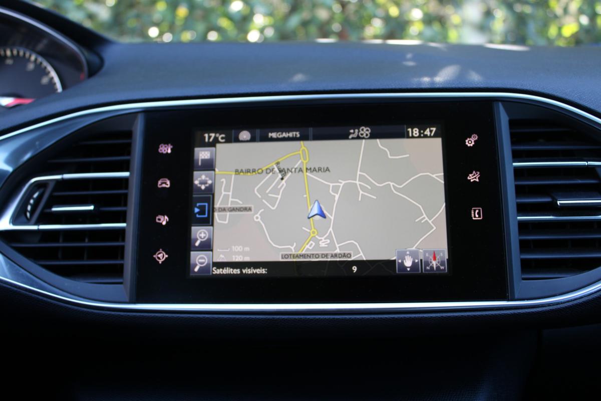peugeot-308-2016-gasolina-1199cc